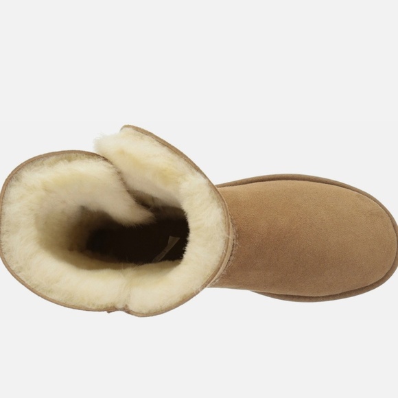 Ugg Bailey Booties - Picture 2 of 3